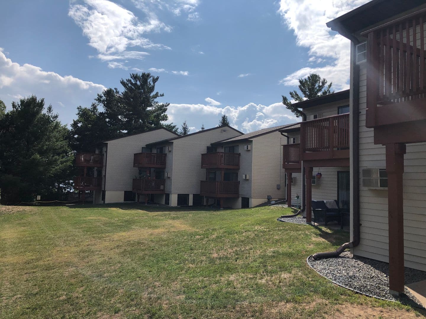 Stevens Point Apartment: 2640-2641 Bush Ct.