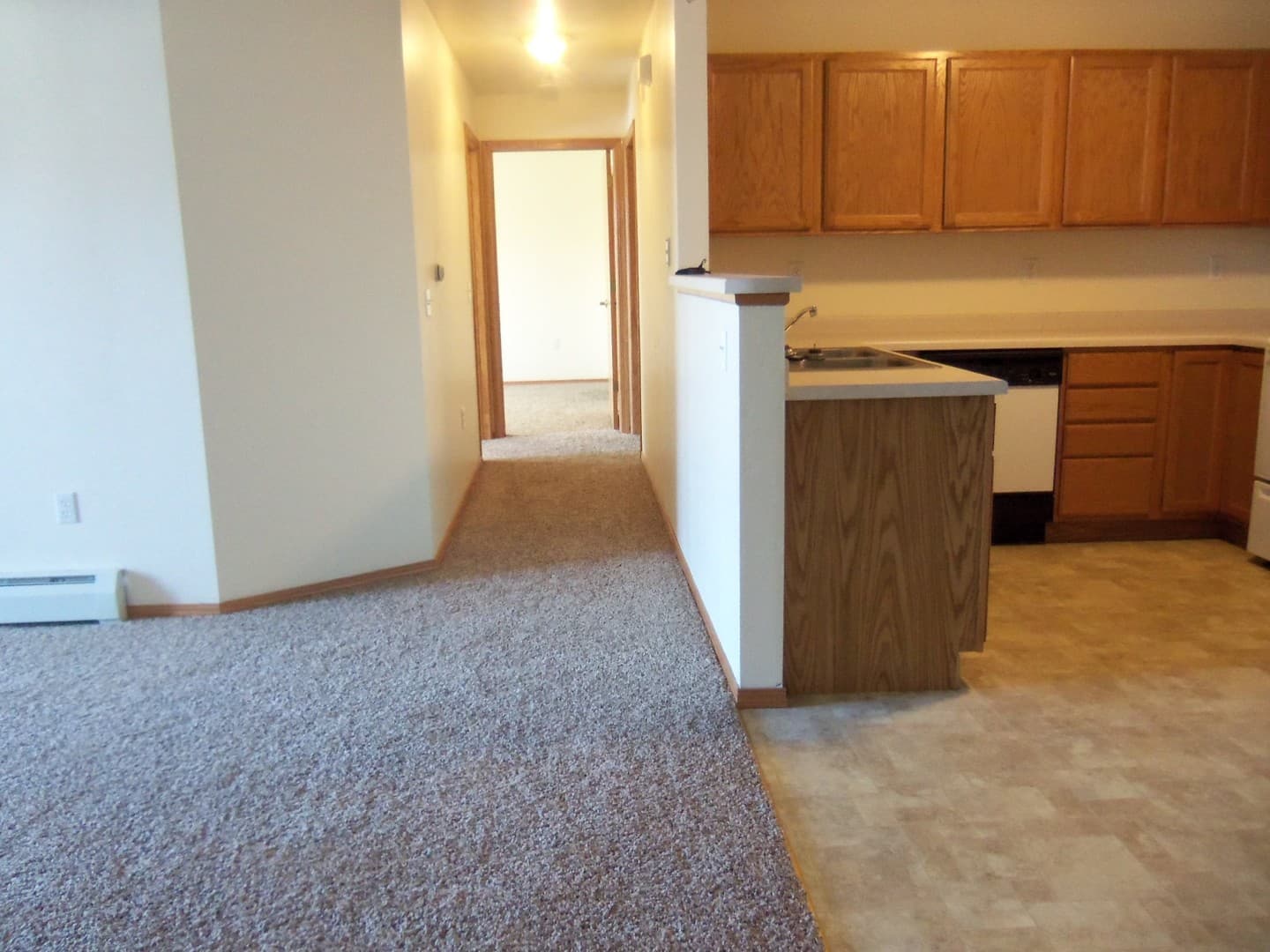 Kaukauna Apartment: 112-184 Lamplighter