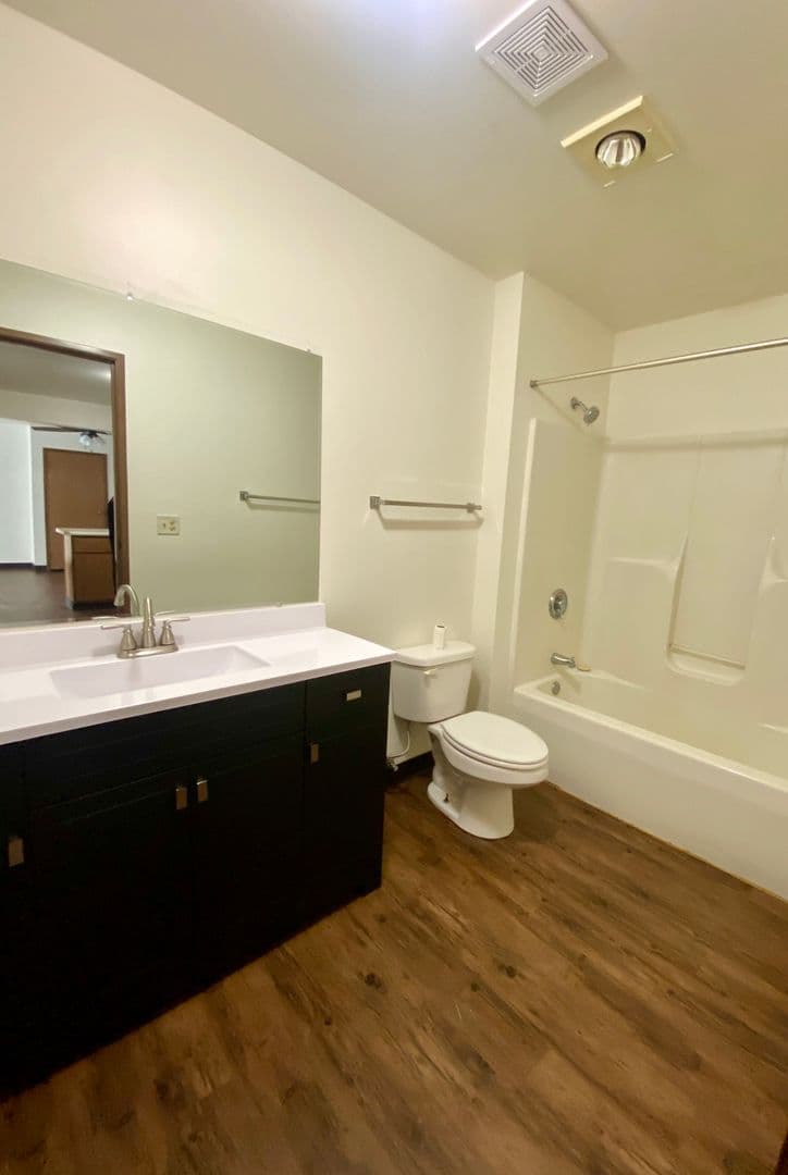 Lomira Apartment: 445 Main Street