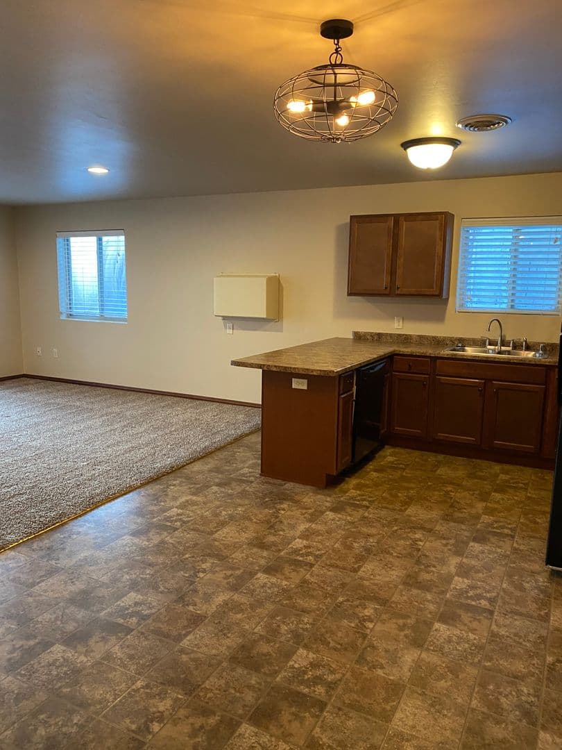 Appleton Apartment: 1275, 1319, 1327 & 1339 W. Beau Ryan Court