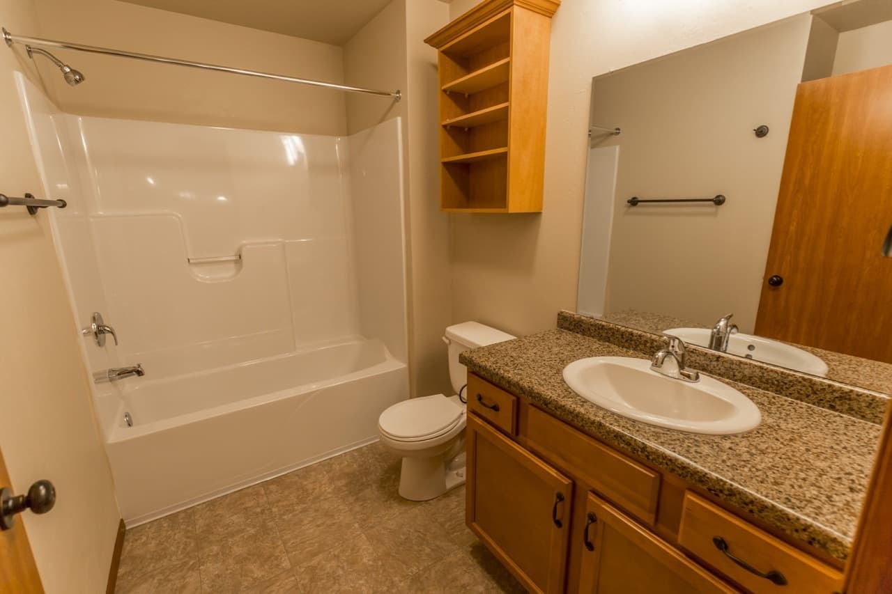 Beaver Dam Apartment: 1100 S. University Ave.