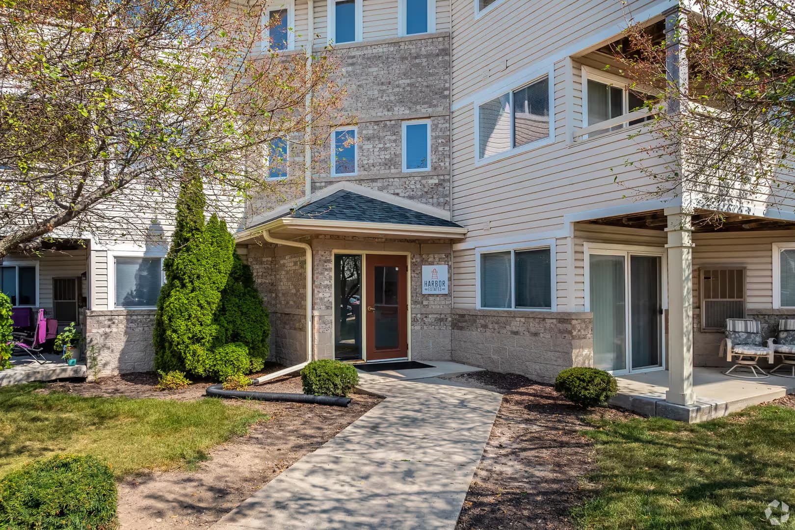 Sheboygan Apartment: 3849 Heather Valley Road