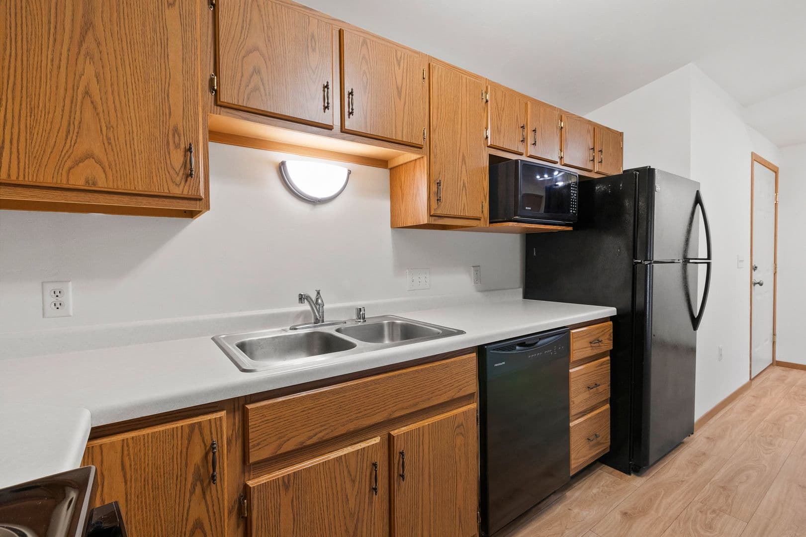 Black Creek Apartment: 505 S. Maple Street & 506 S. Main Street