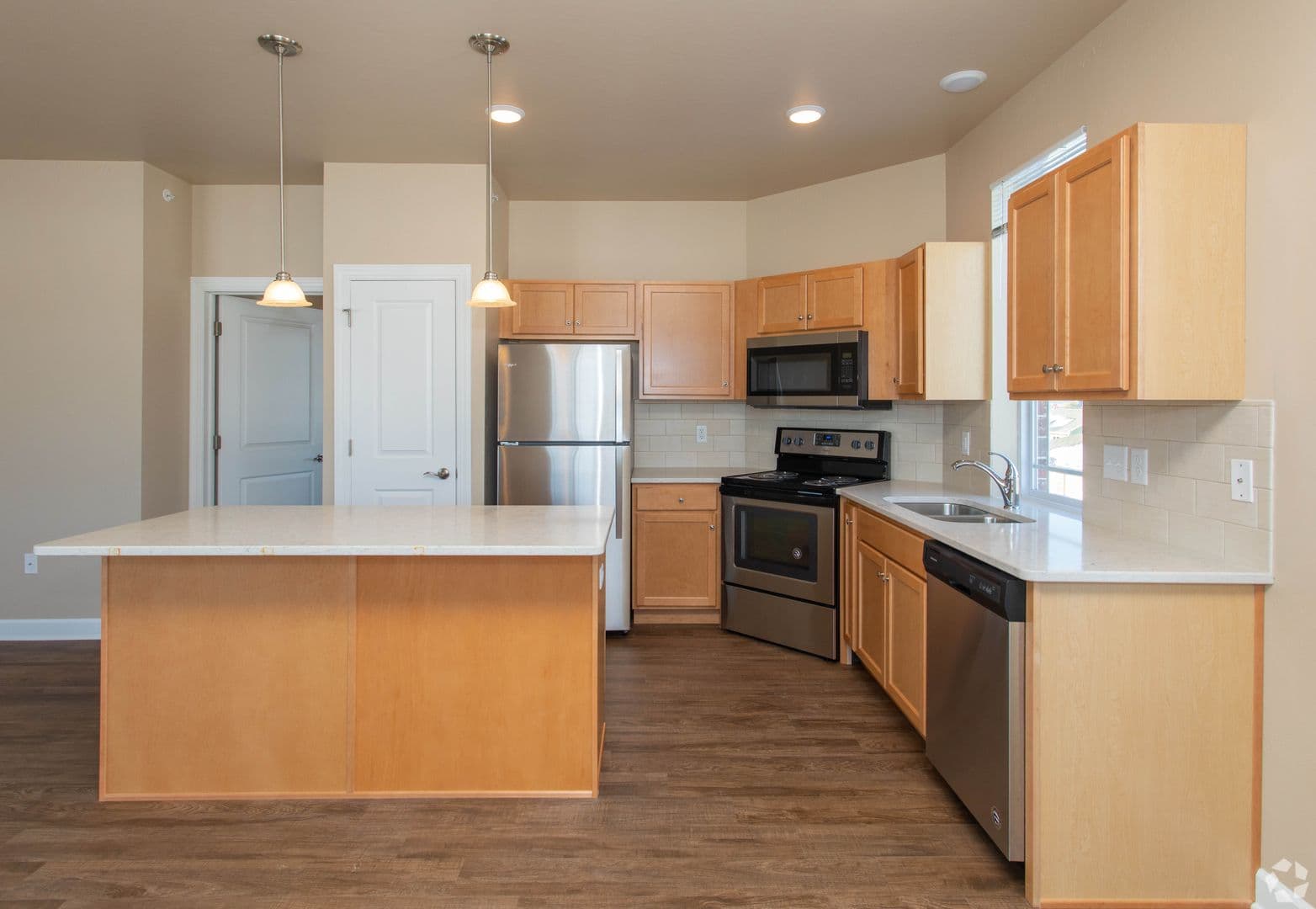 Ledgeview Apartment: 2205 Trellis Ridge Ln