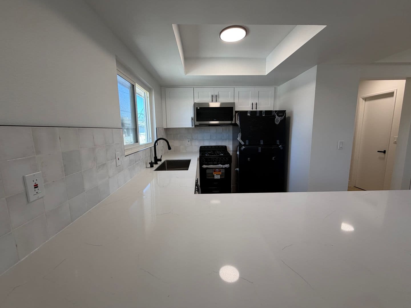 Anaheim Apartment: 1535 E Canfield Ln