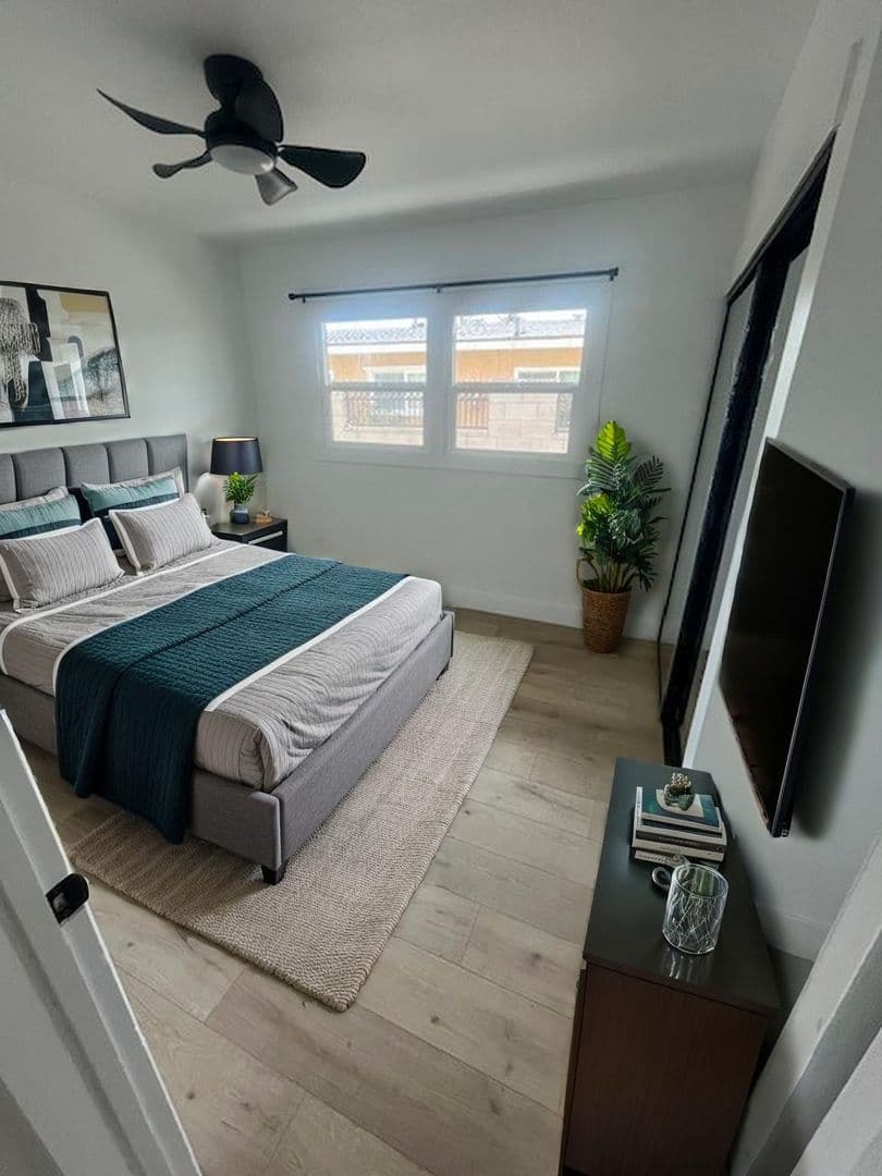 Anaheim Apartment: 1530 Juno Ave