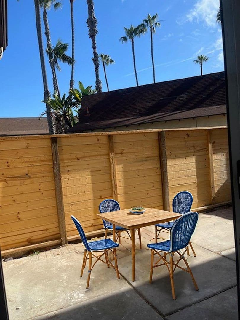 Huntington Beach Apartment: 18881 Mora Kai Ln
