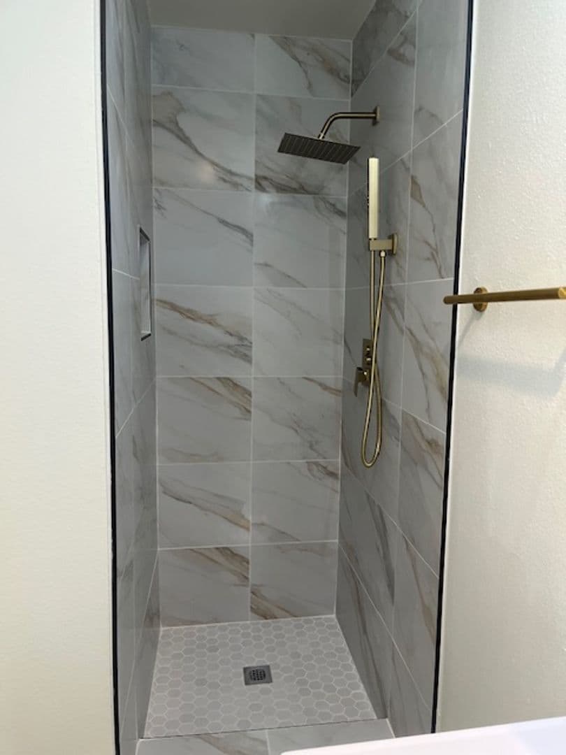 Huntington Beach Apartment: 18881 Mora Kai Ln