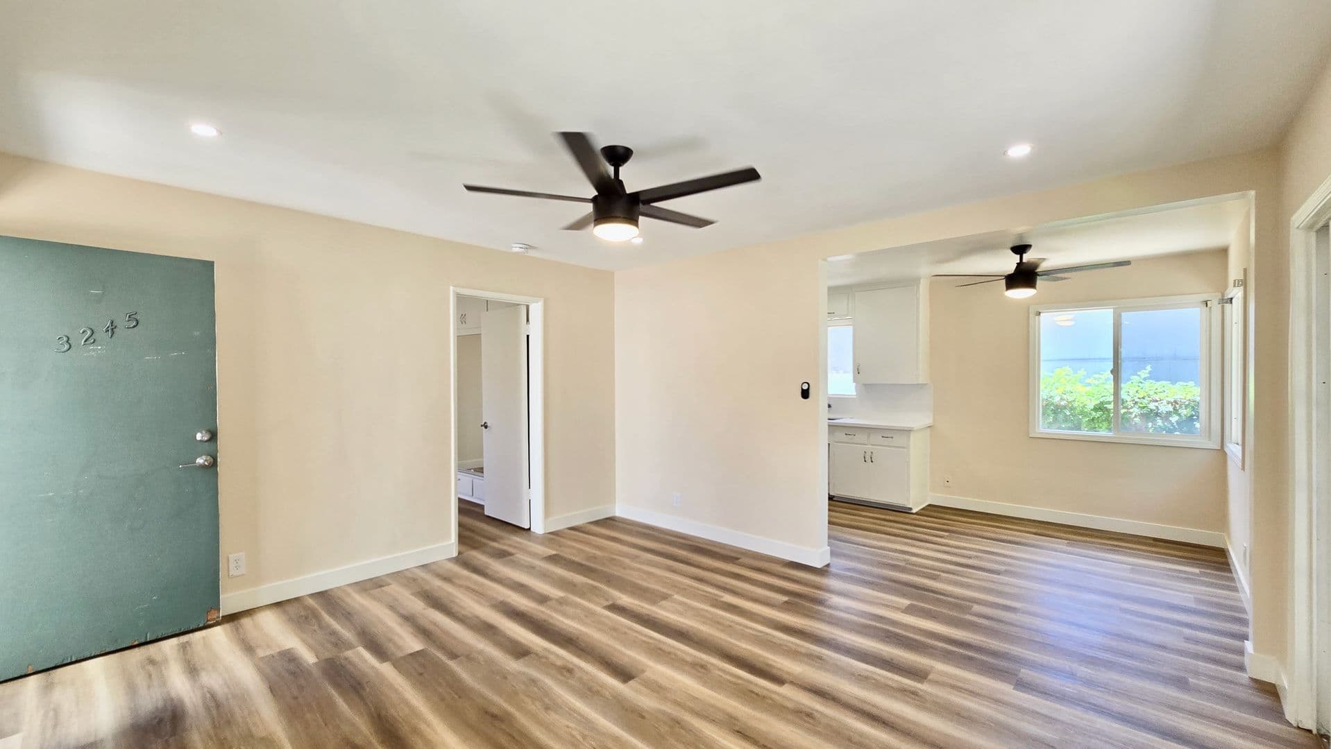 San Pedro Apartment: 3241-45 S. Pacific Avenue