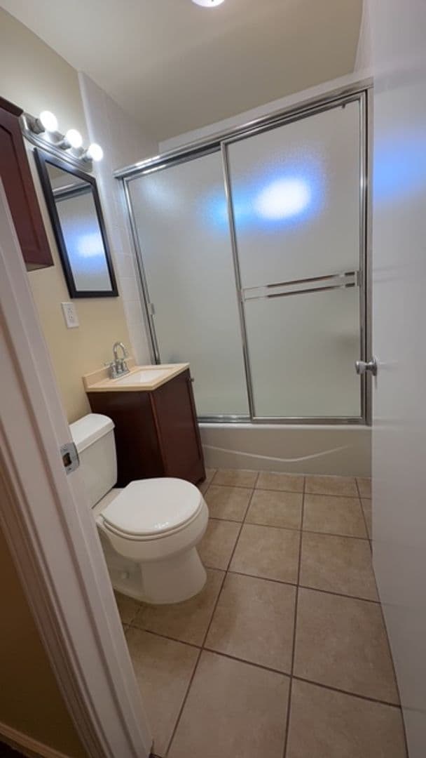 Lomita Apartment: 2312-2320 Lomita Blvd.