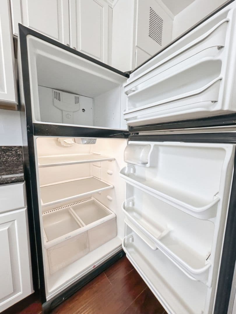 Santa Monica Apartment: 1505-1507 Harvard St.