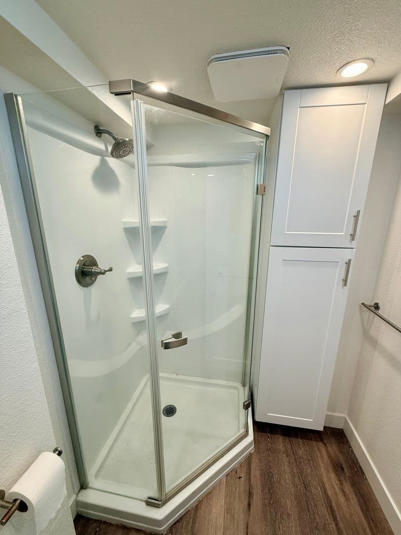 Long Beach Apartment: 761 Walnut Ave