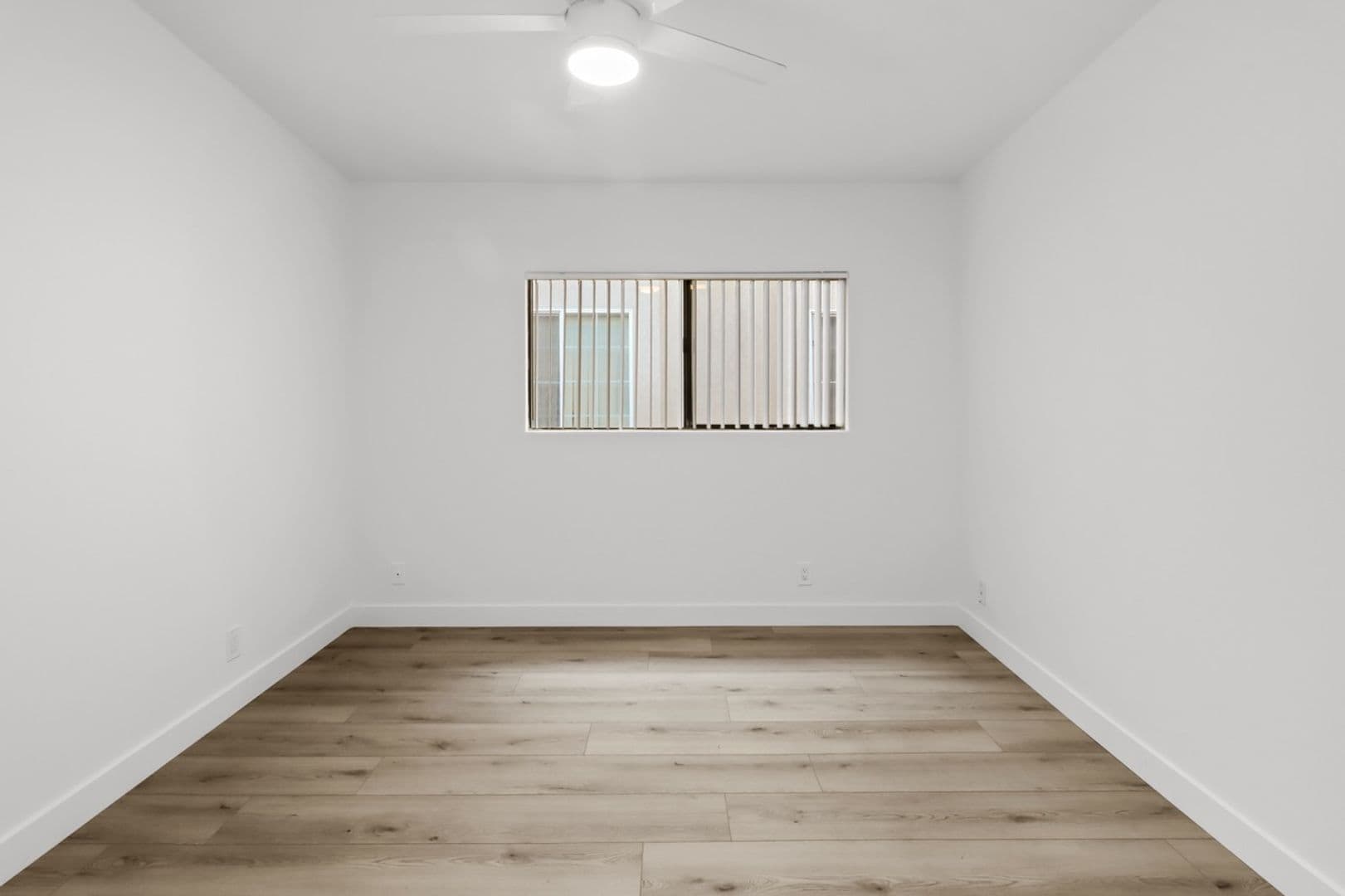 Los Angeles Apartment: 7040 Flight Ave.