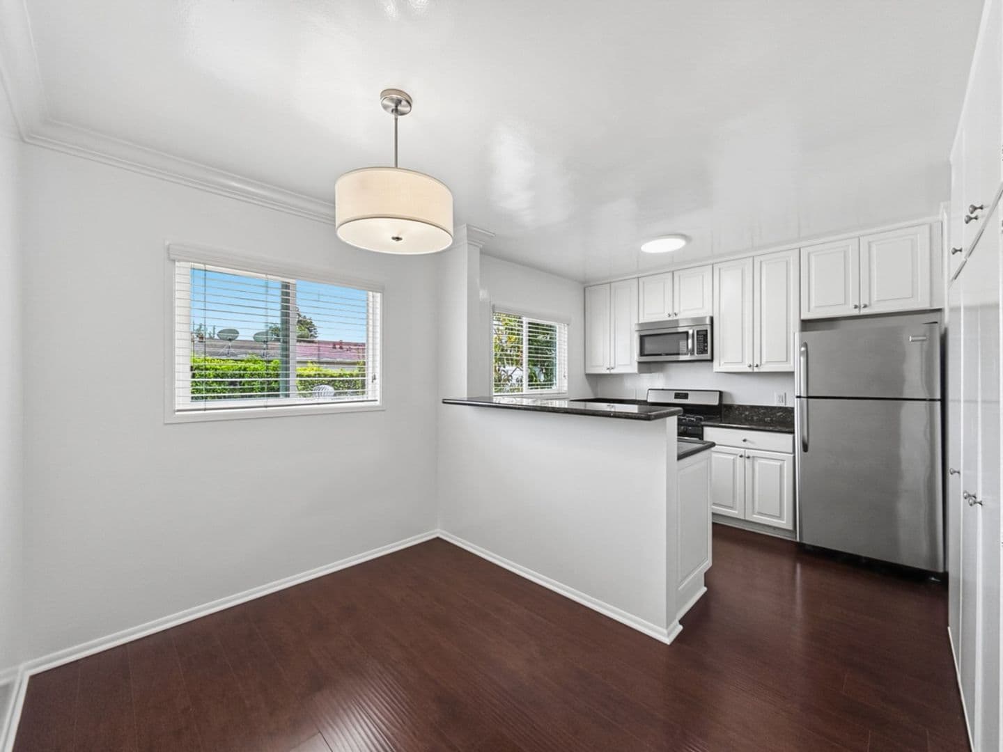 Santa Monica Apartment: 1505-1507 Harvard St.