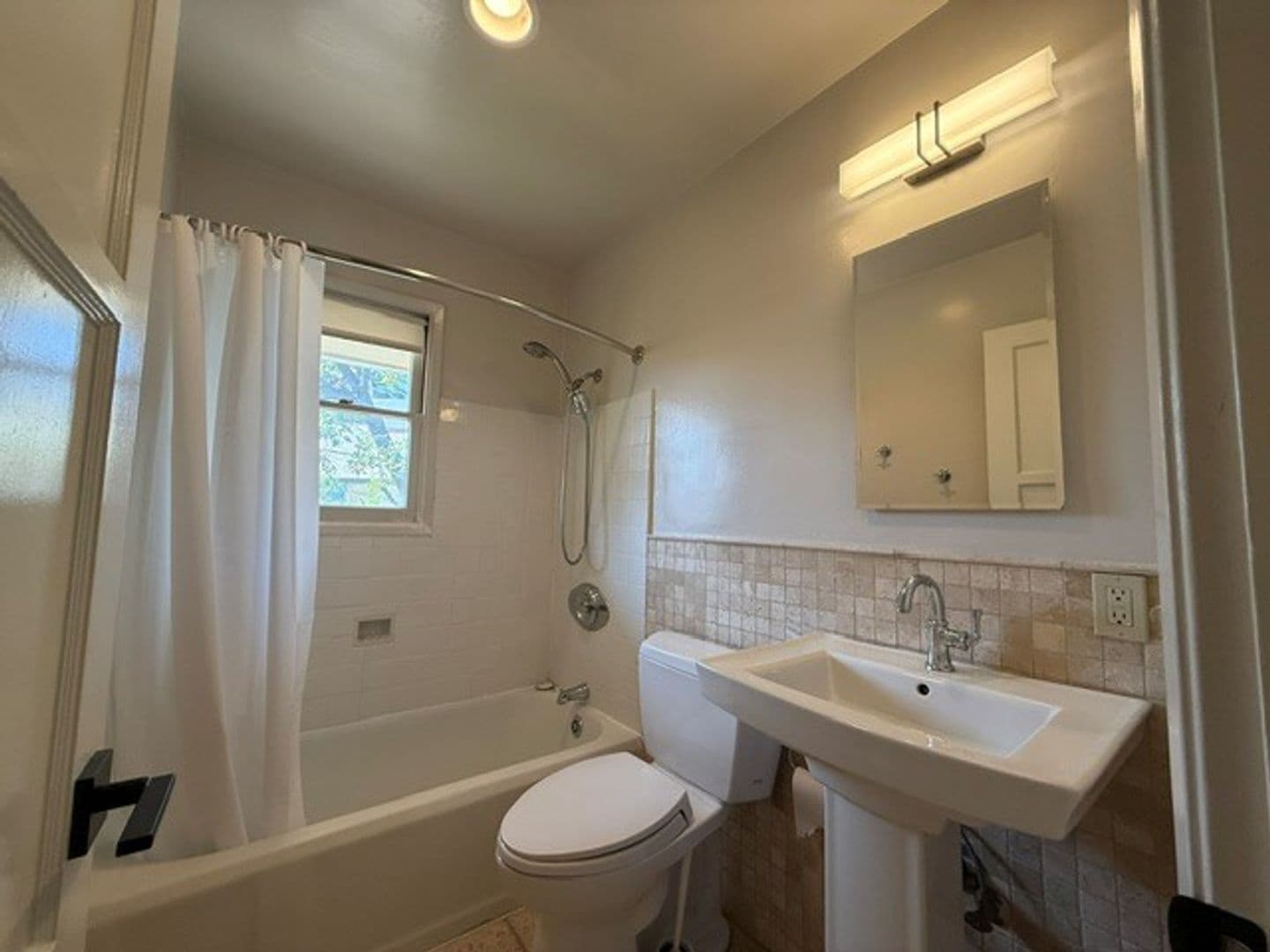 So Pasadena Apartment: 1715 Raymond Hill Rd