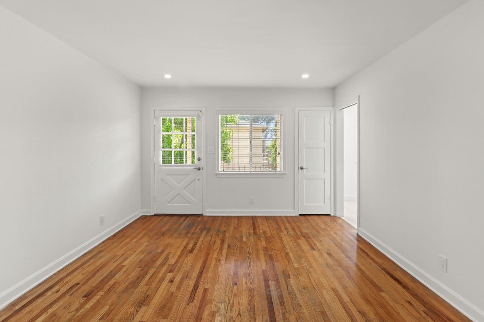 Santa Monica Apartment: 1505-1507 Harvard St.