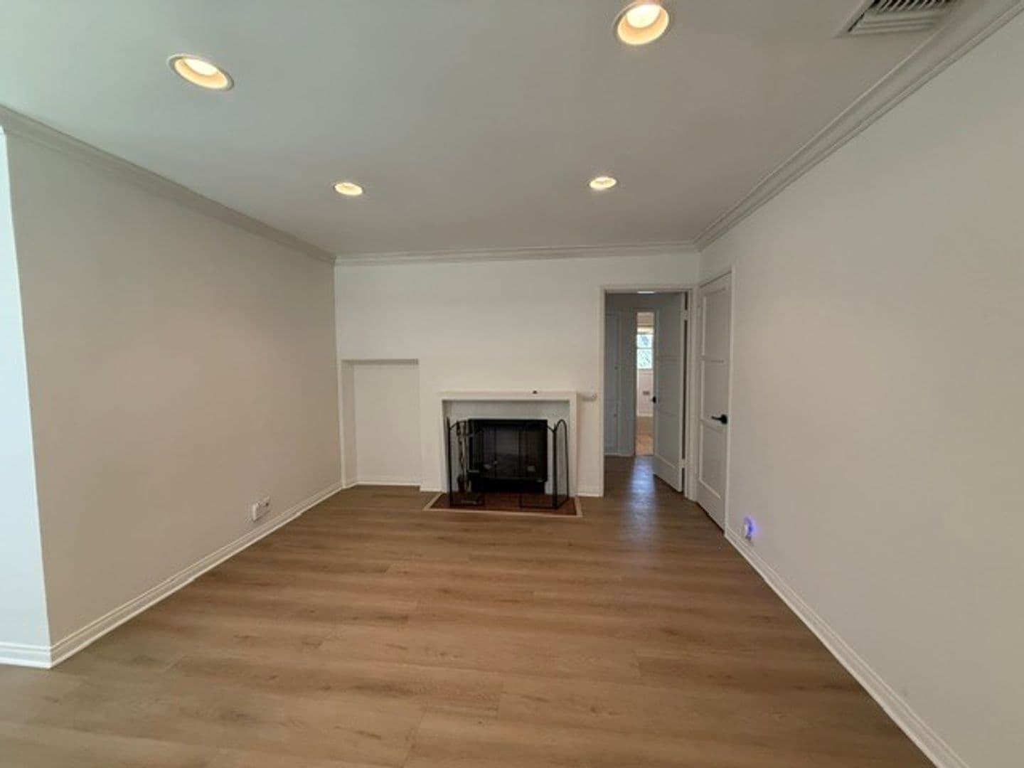 So Pasadena Apartment: 1715 Raymond Hill Rd