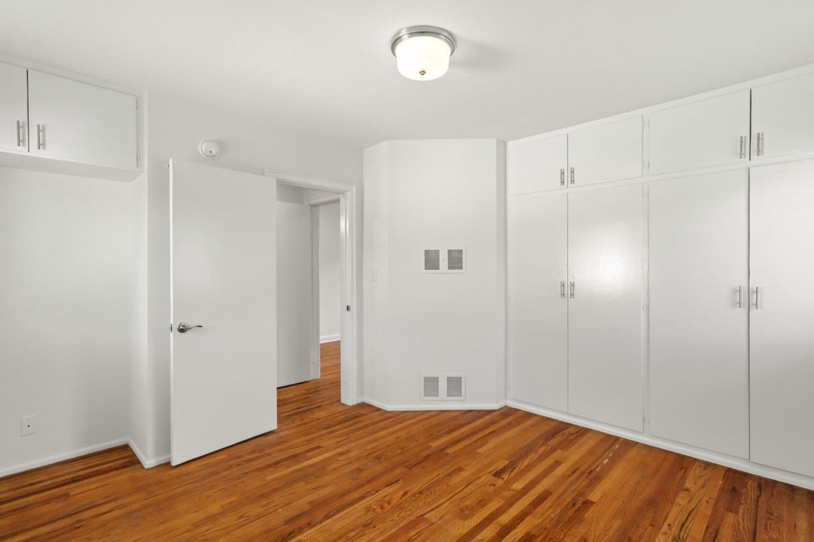 Santa Monica Apartment: 1505-1507 Harvard St.