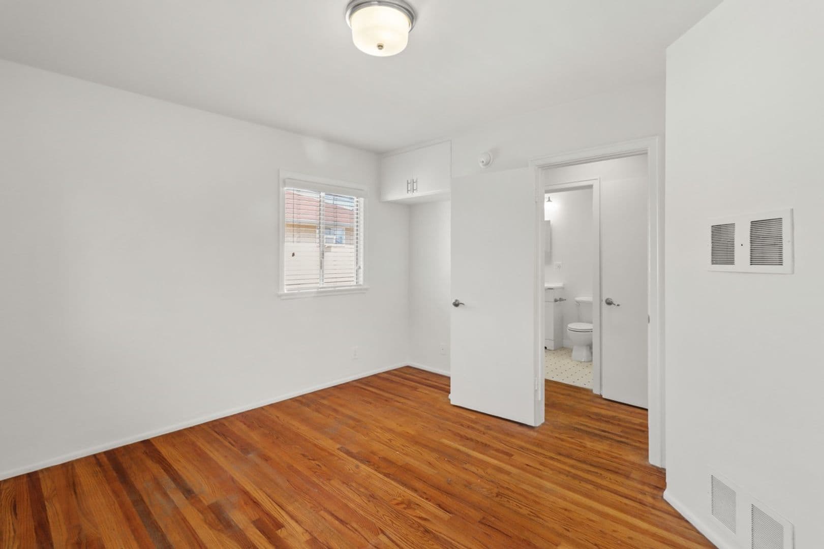 Santa Monica Apartment: 1505-1507 Harvard St.