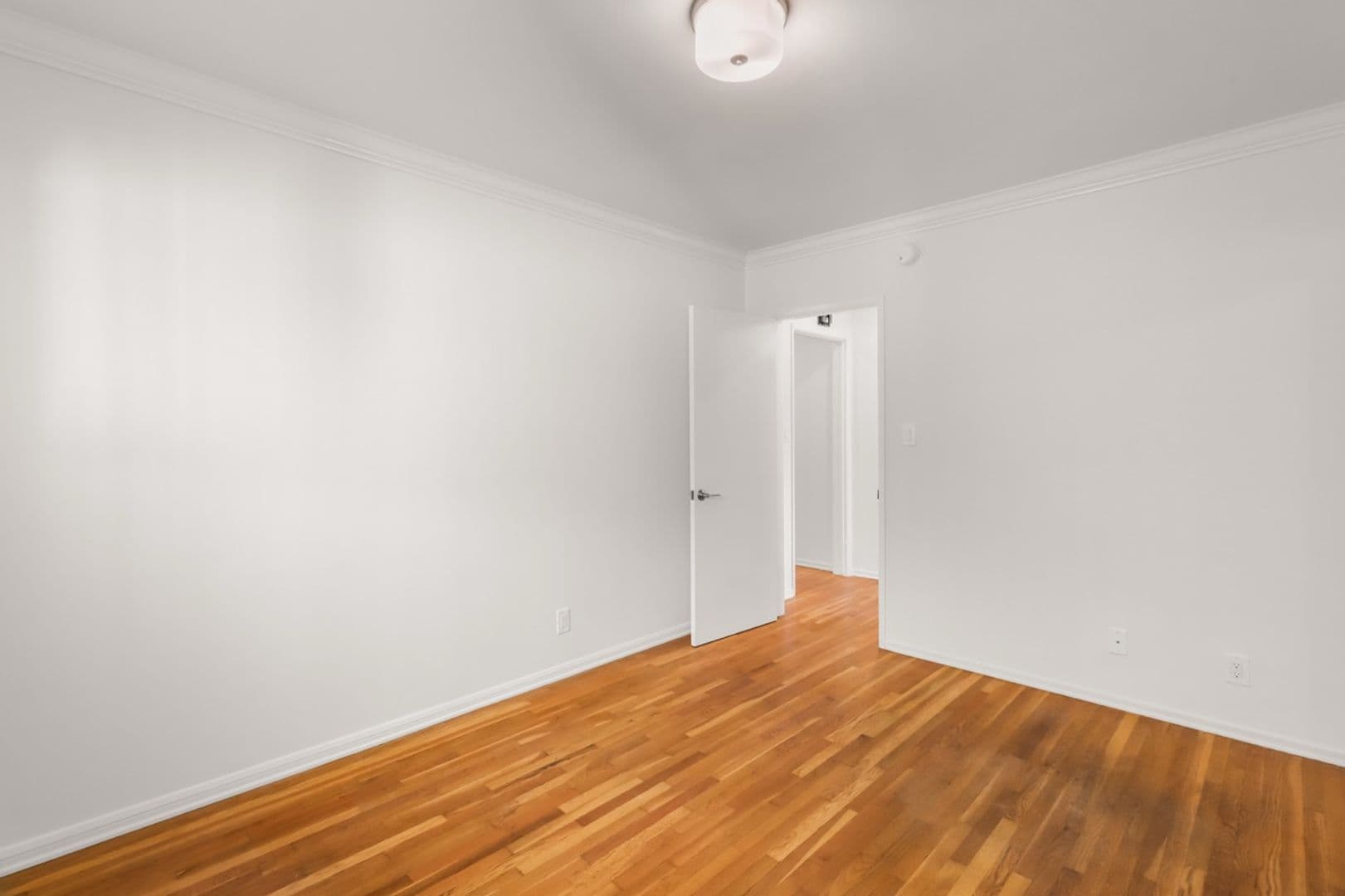 Los Angeles Apartment: 1451 Armacost Ave