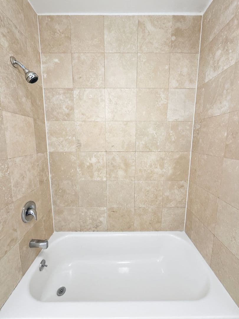 Santa Monica Apartment: 1505-1507 Harvard St.