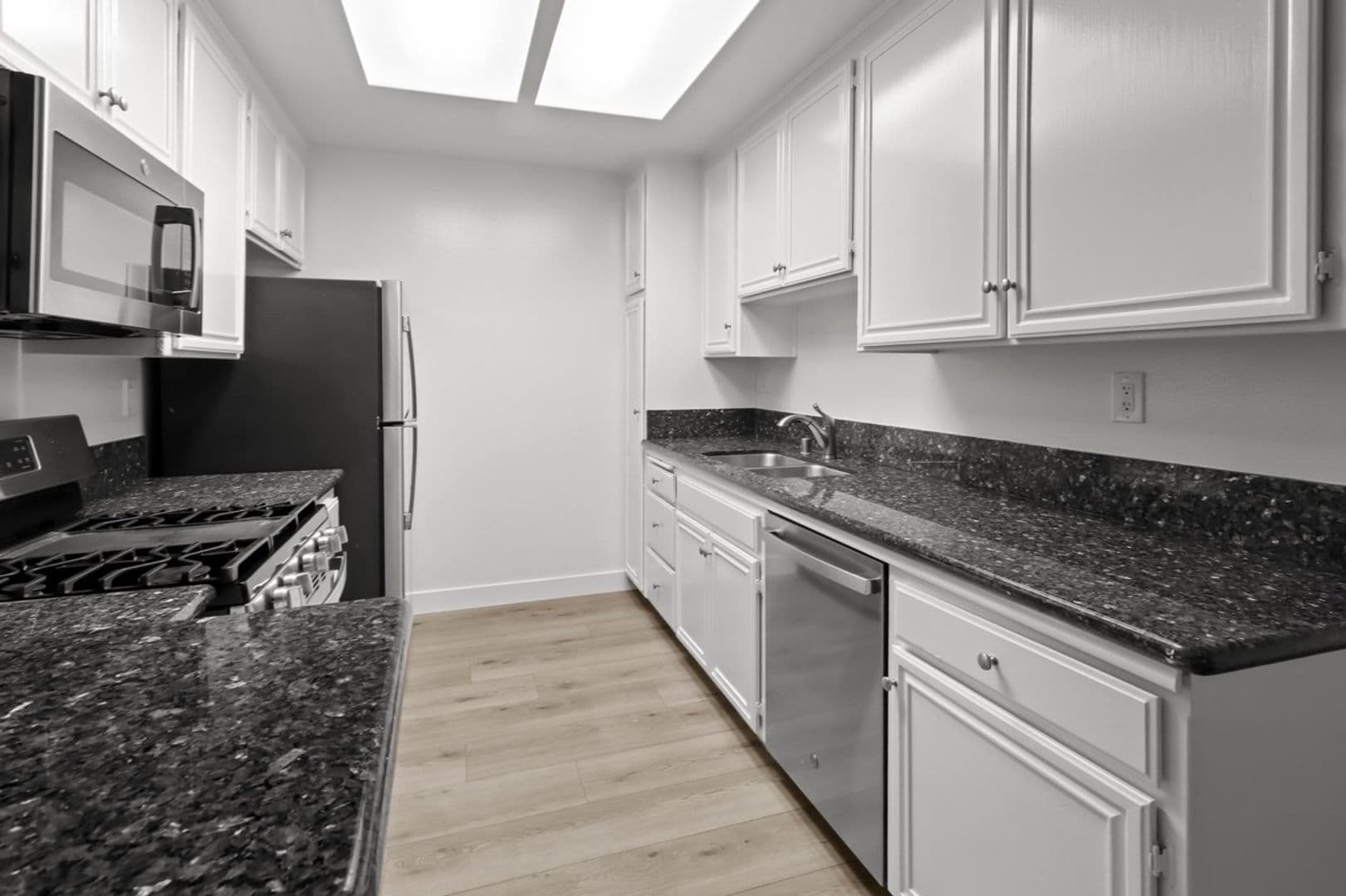 Los Angeles Apartment: 7040 Flight Ave.