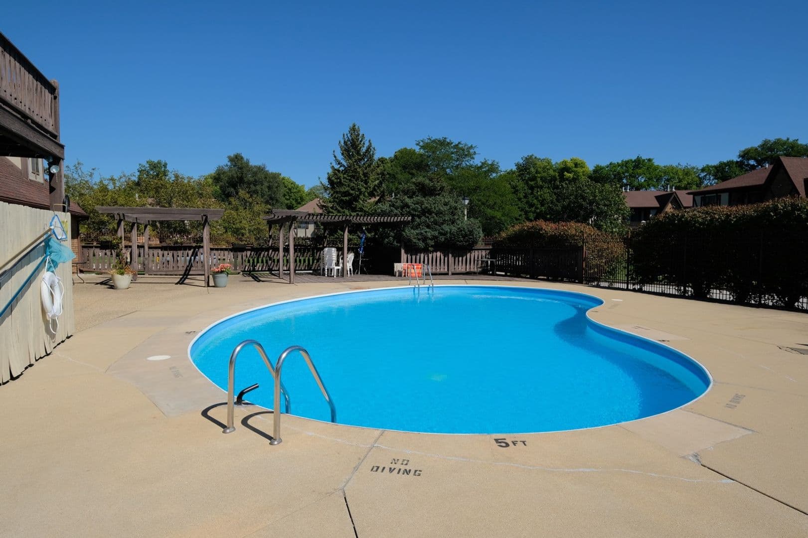 Bloomington Apartment: 2004 Tracy Dr