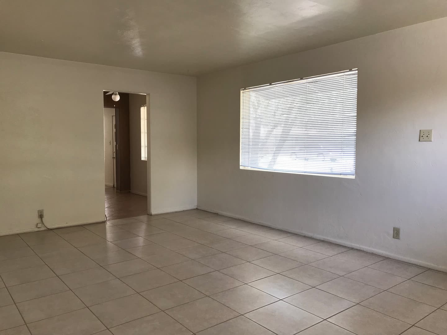 Tempe House: 529 W. 17th Place