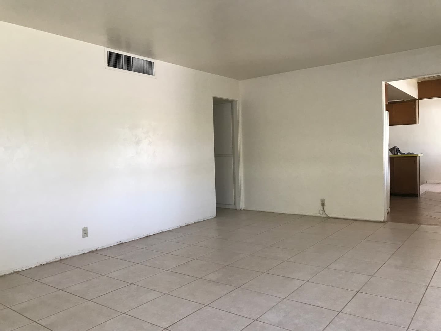 Tempe House: 529 W. 17th Place