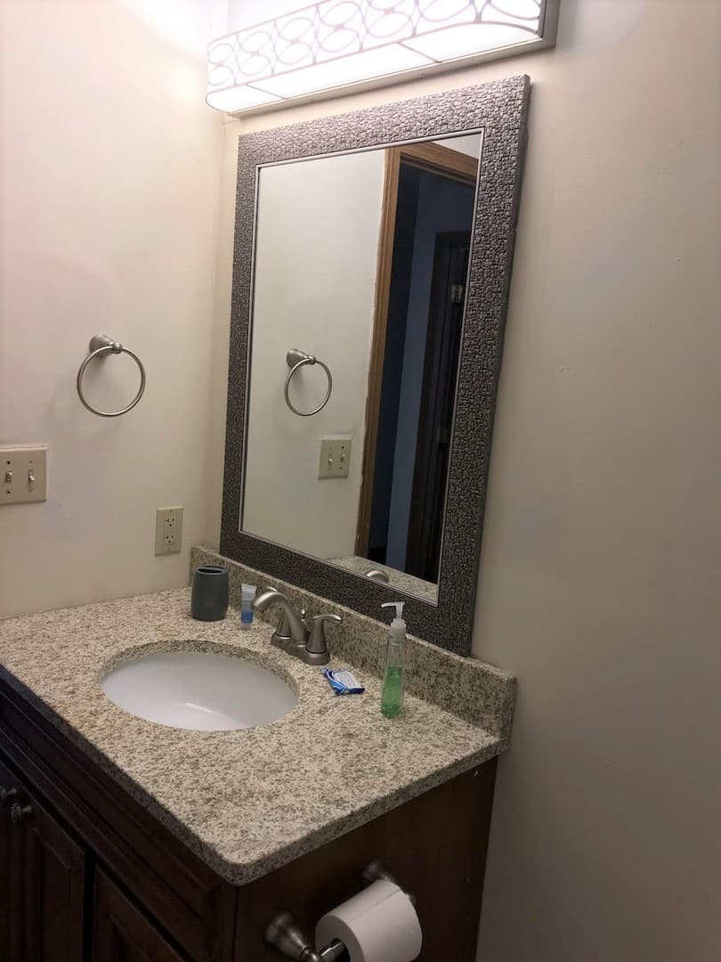 Columbia Apartment: 1616 Anthony St