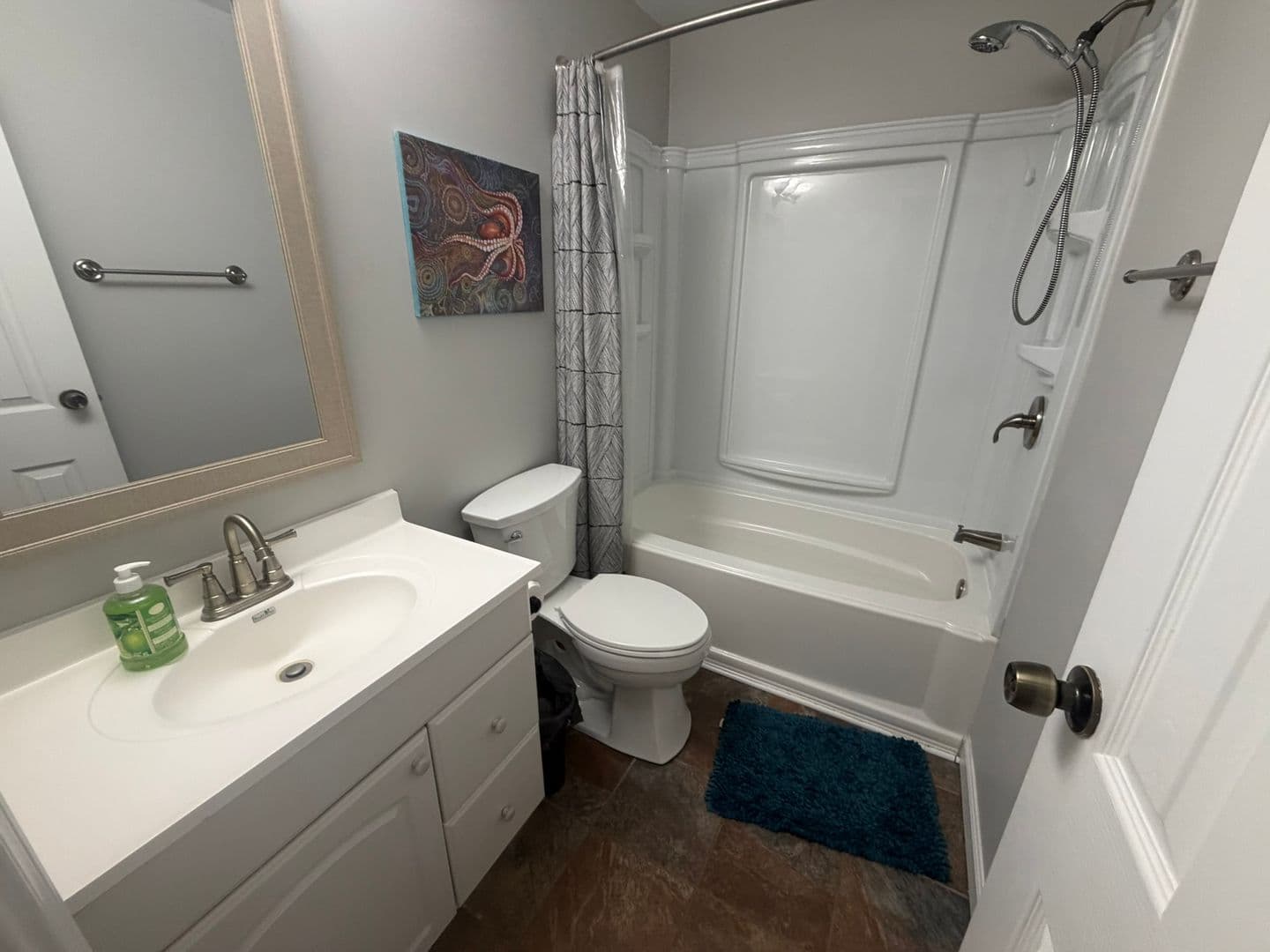 Columbia House: 7900 S Tomlin Hill Rd