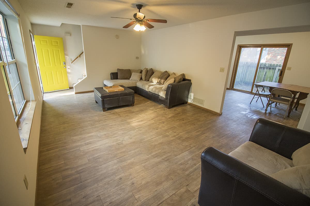 Columbia Apartment: 1616 Anthony St