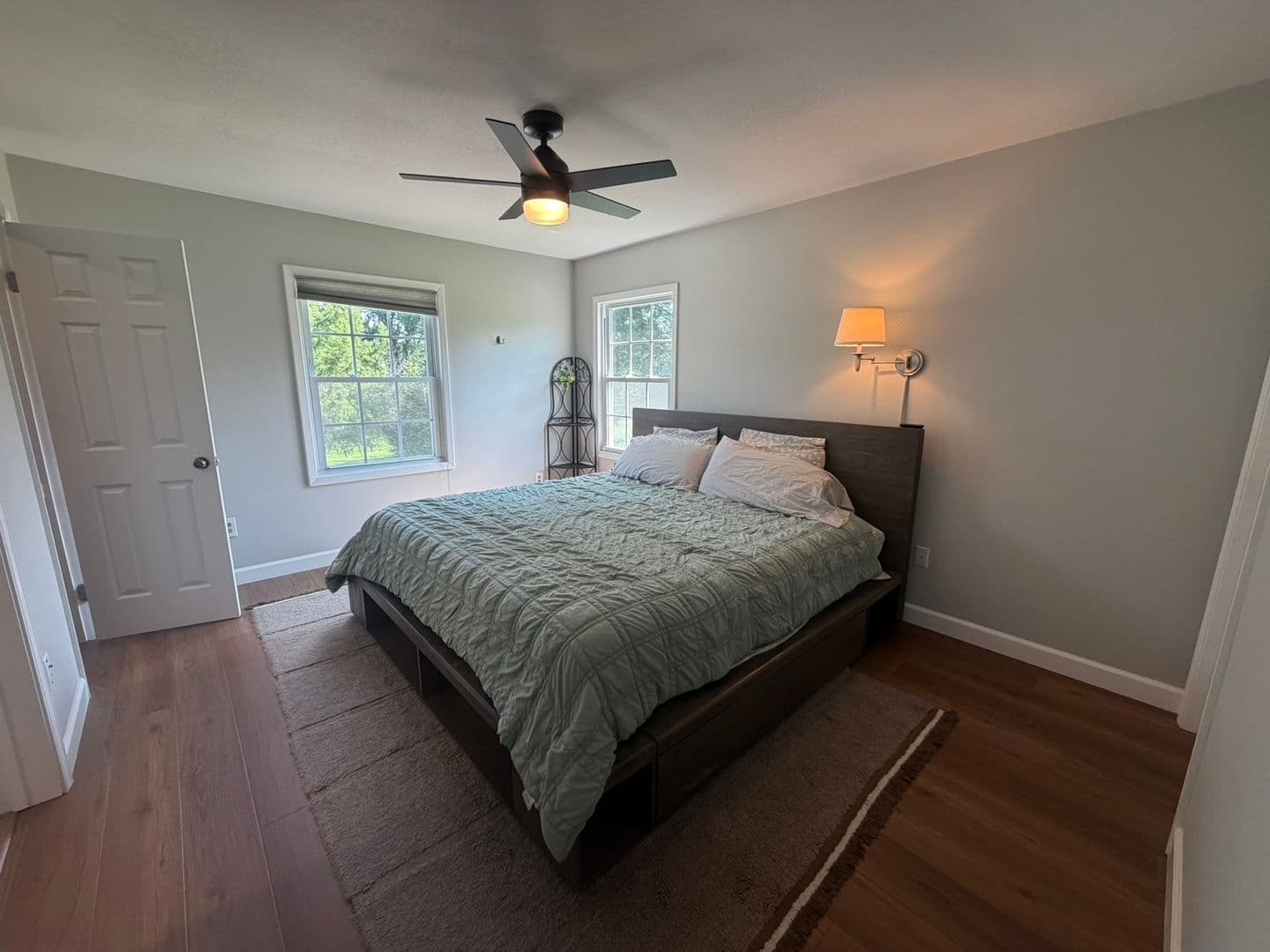 Columbia House: 7900 S Tomlin Hill Rd