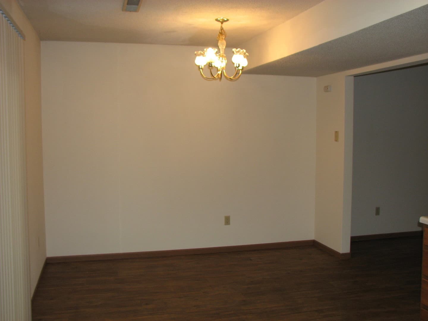 Columbia Apartment: 1616 Anthony St