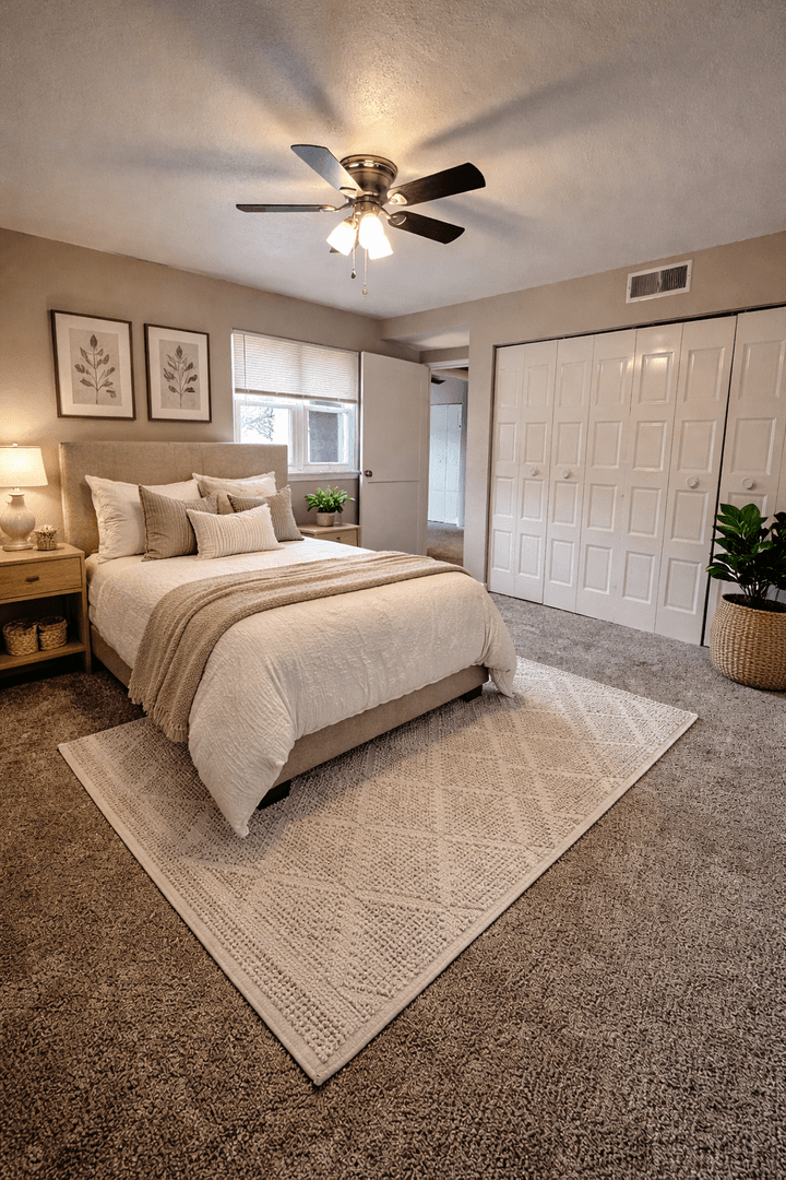 St. Joseph Apartment: 1521 S. 38th St