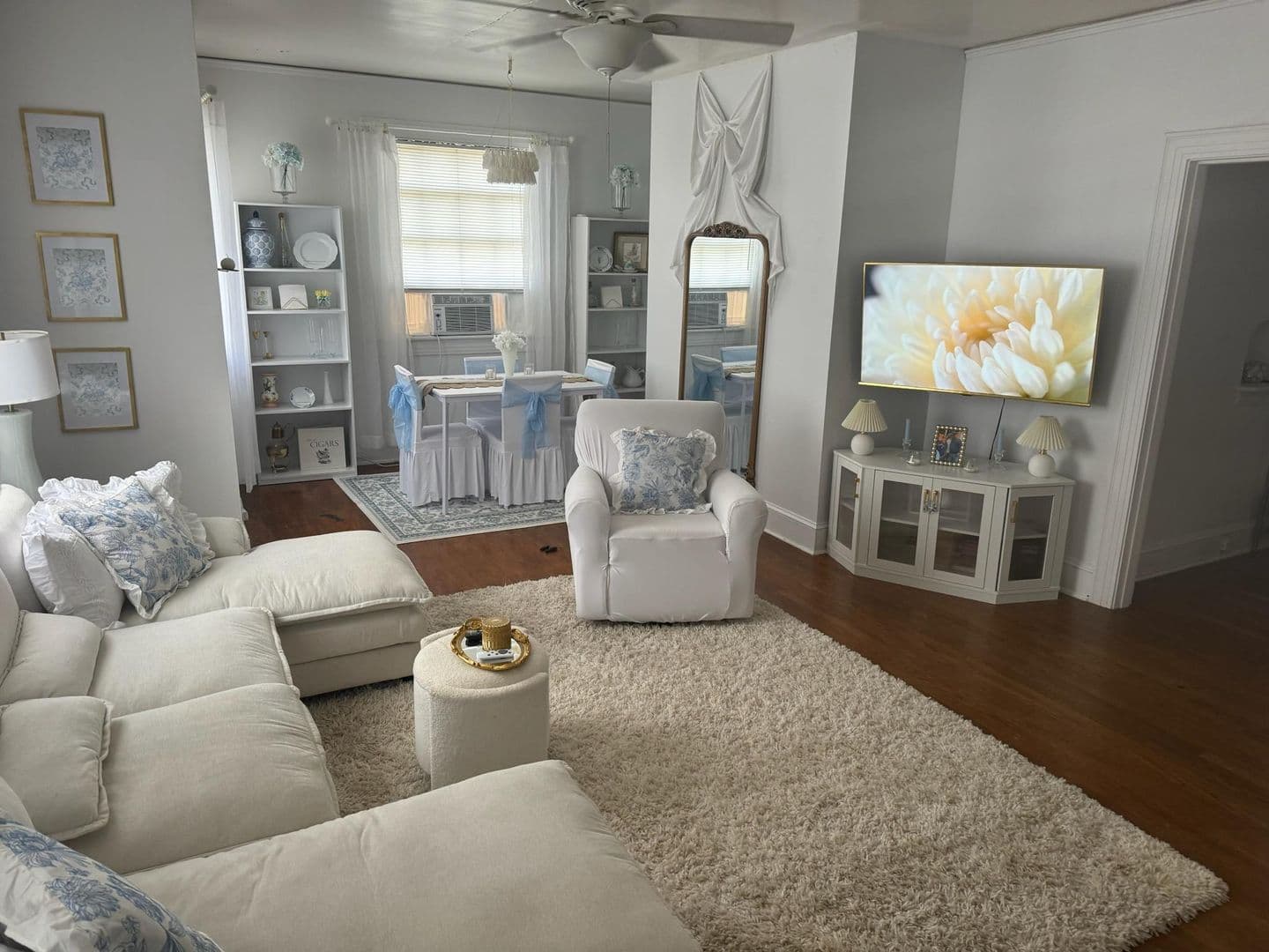 Greenville Townhome: 403A S Library