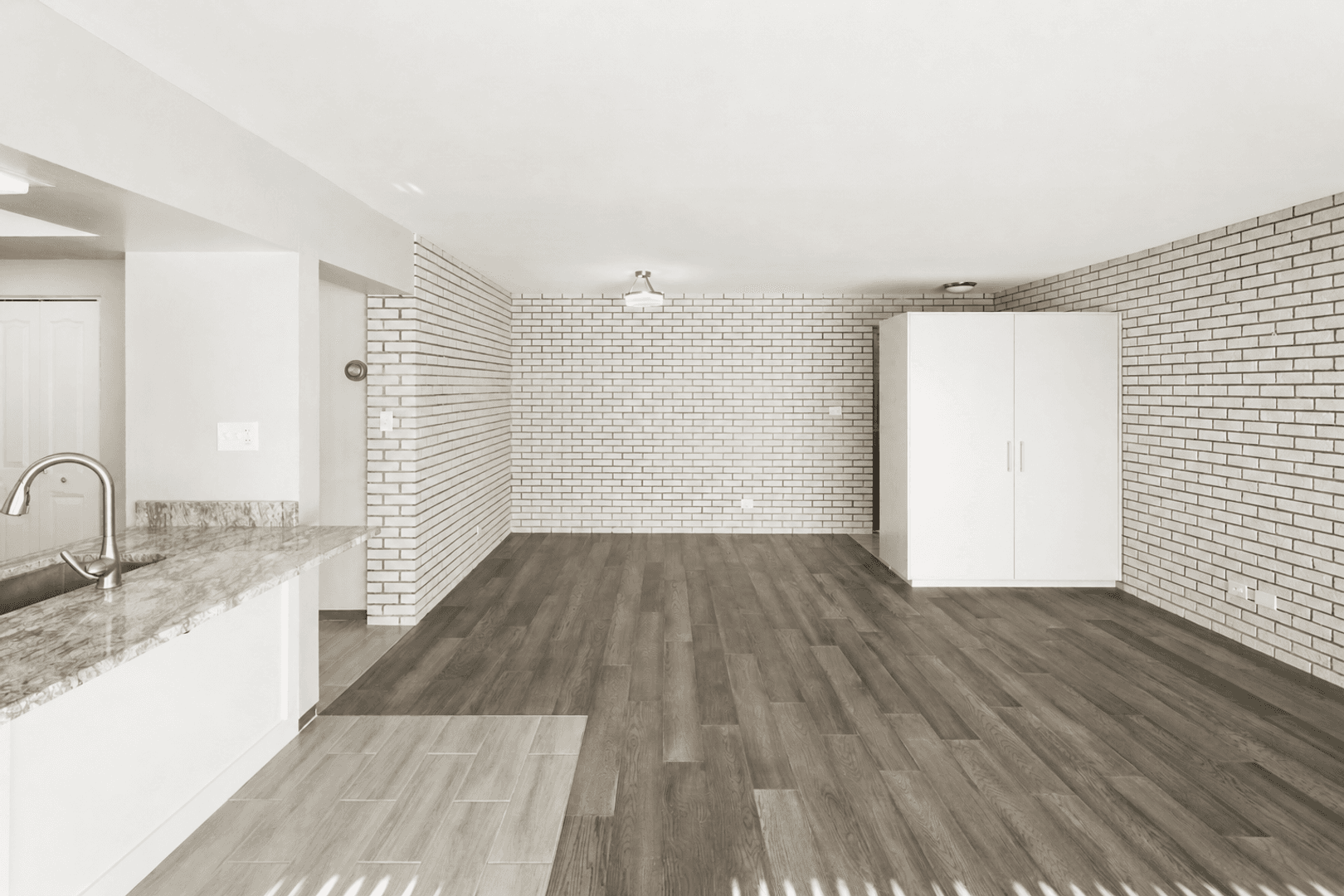 Highland Park Apartment: 318 Walker Ave