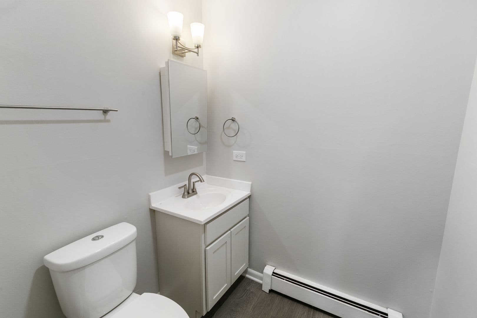 Libertyville Condo: 705 S. Milwaukee Ave Unit 214