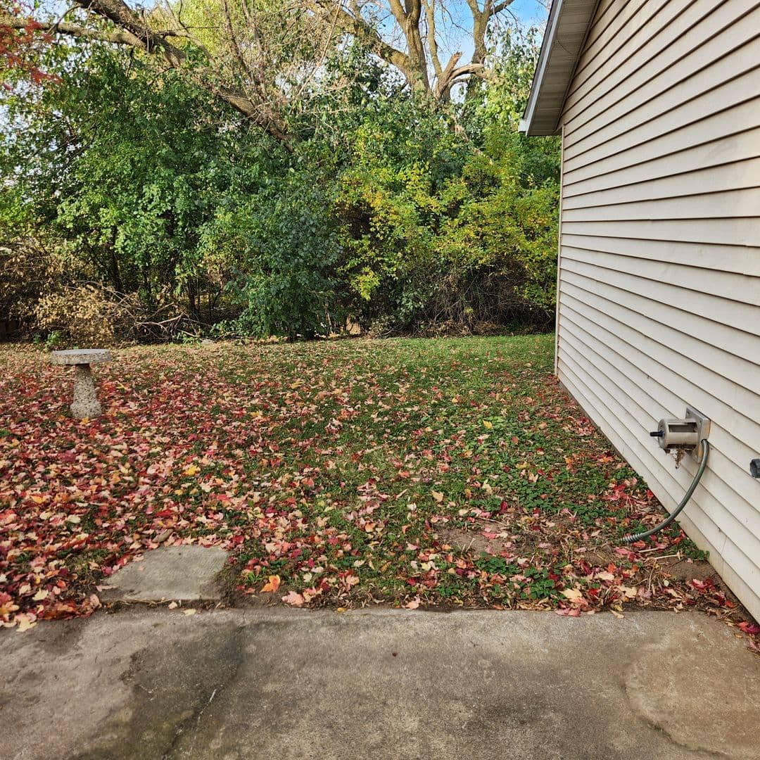 Eau Claire Apartment: 2034 Mittlestadt Ln