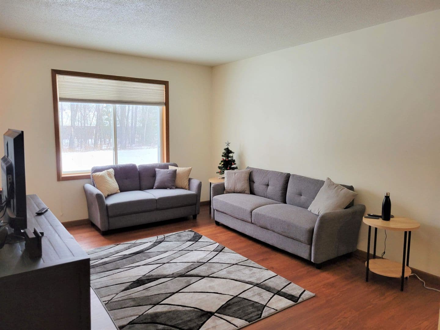 Eau Claire Apartment: 4814 Speros Lane