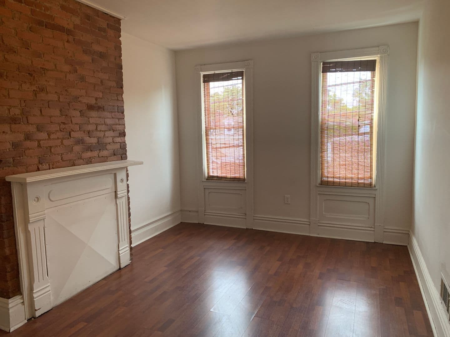 Pittsburgh Apartment: 3950-3952 Woolslayer Way