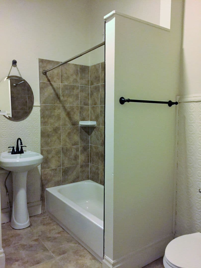 Pittsburgh Apartment: 7033-7035 Meade