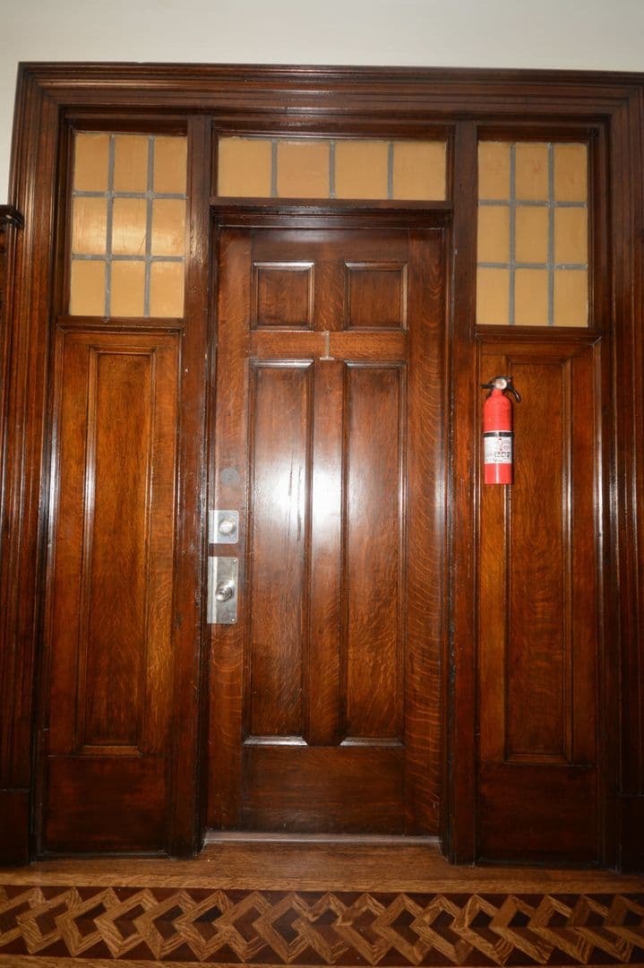 Pittsburgh Apartment: 302 S. Negley Ave.