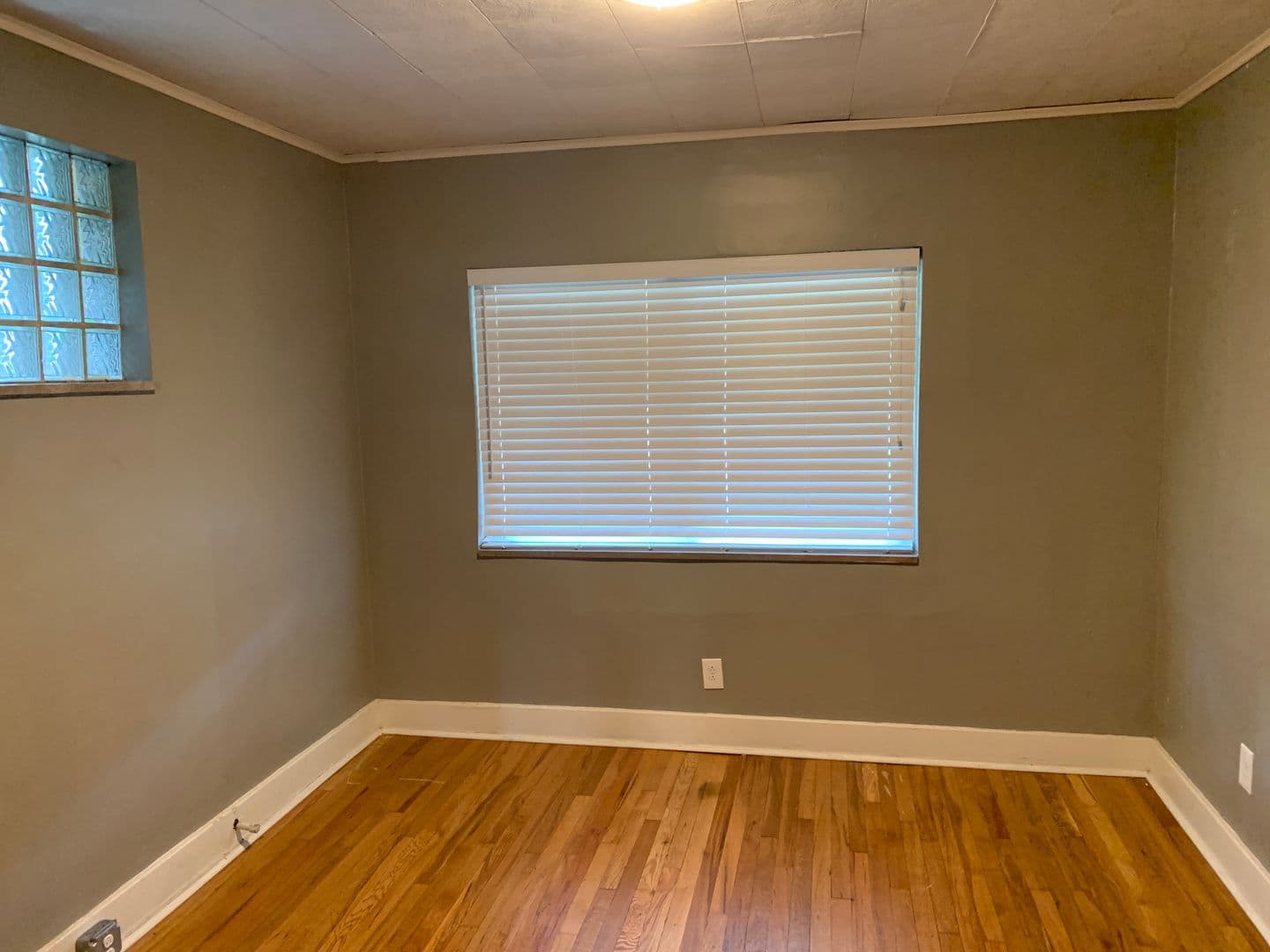 Pittsburgh House: 3323 Niagara Street