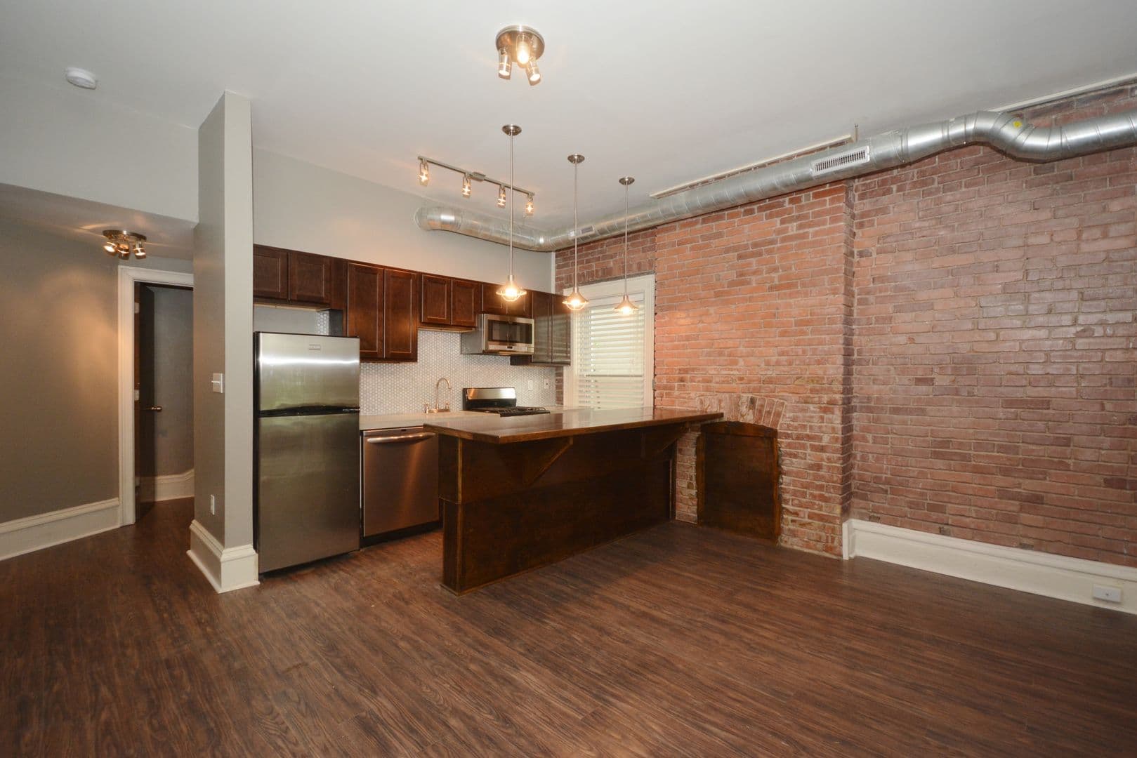 Pittsburgh Apartment: 302 S. Negley Ave.