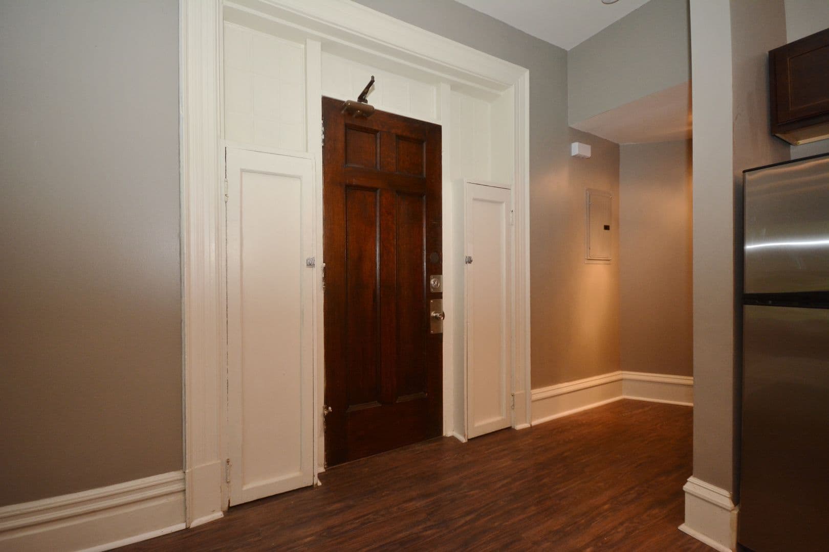Pittsburgh Apartment: 302 S. Negley Ave.
