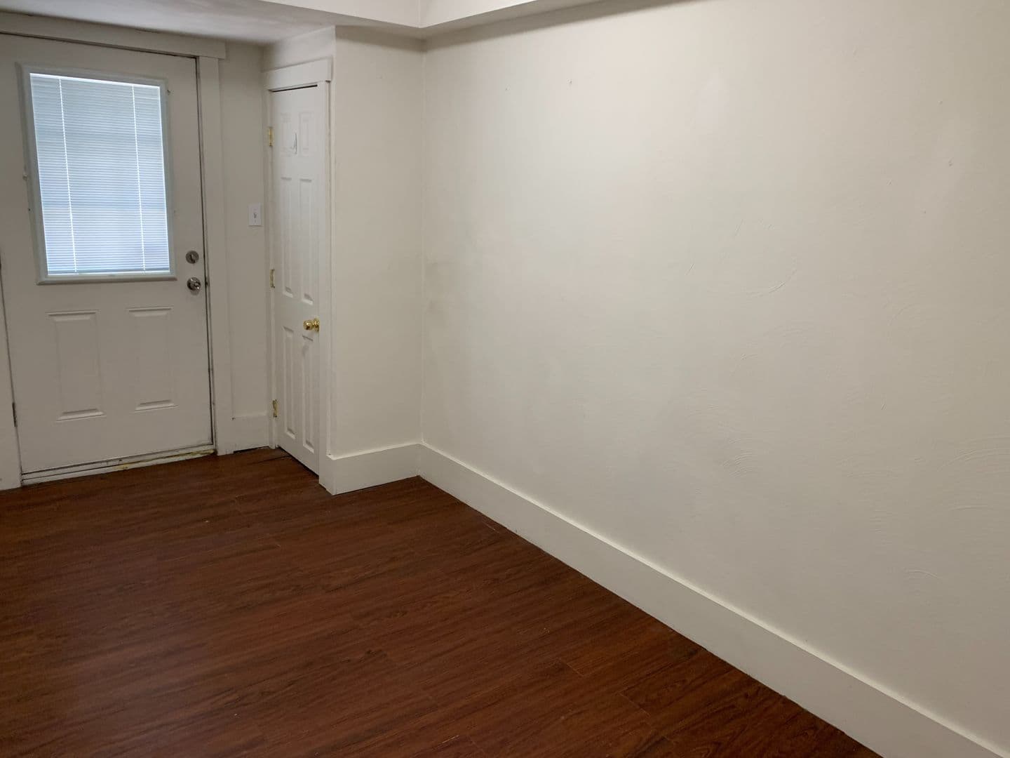 Pittsburgh Apartment: 372 S. Bouquet Street