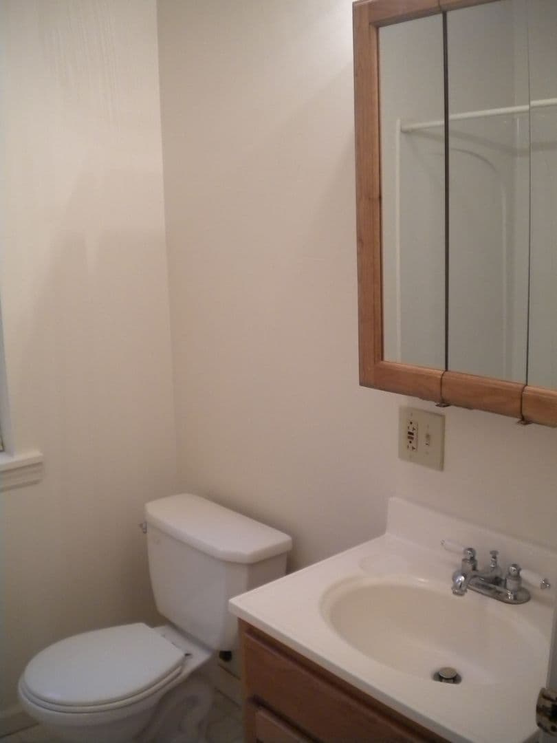 Pittsburgh House: 147 Chesterfield Road