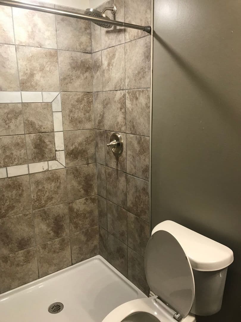 Pittsburgh Apartment: 327 N. Neville Street