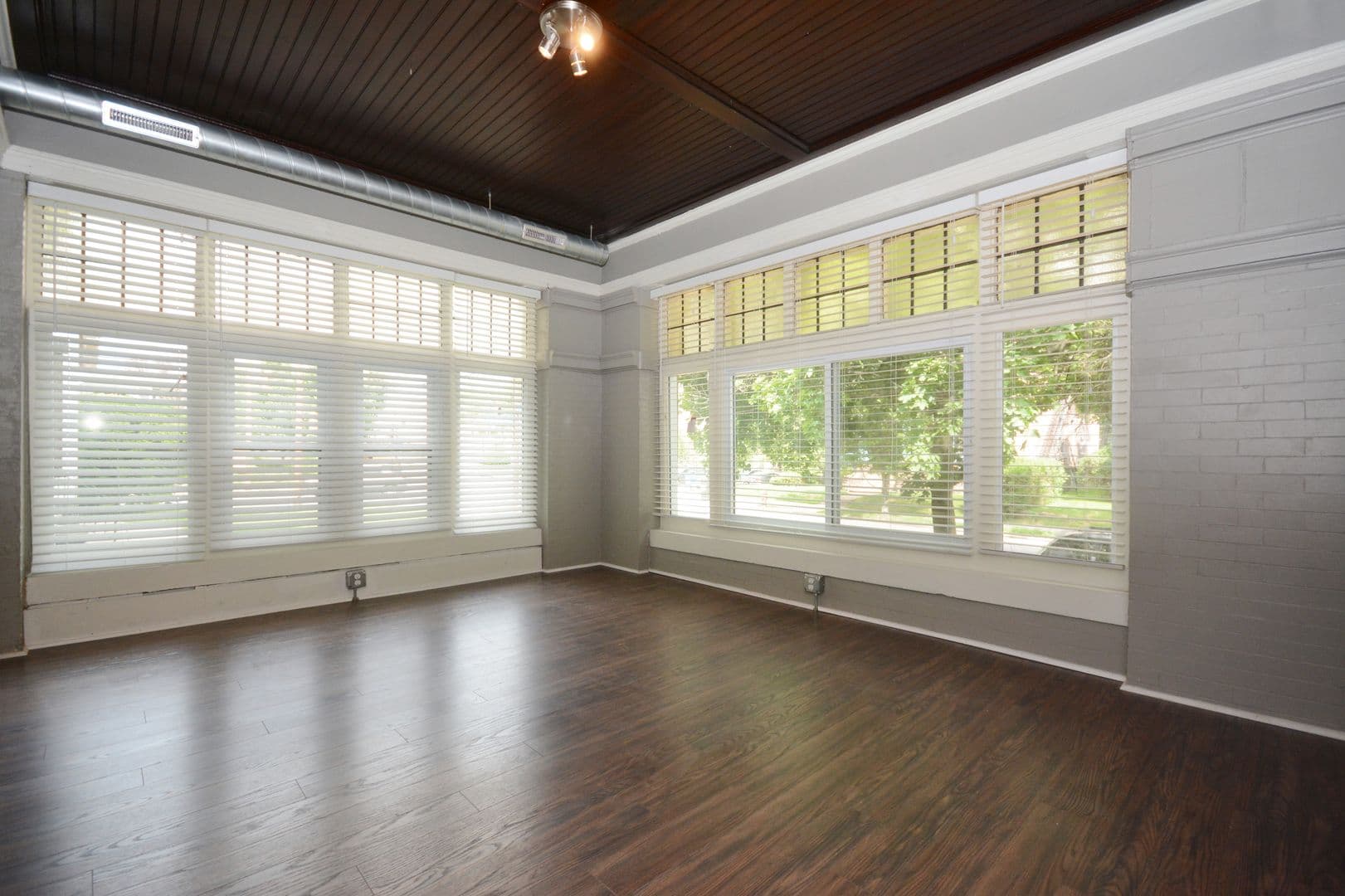 Pittsburgh Apartment: 302 S. Negley Ave.